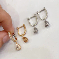 anting jepit gantung sepasang, mas putih / mas kuning