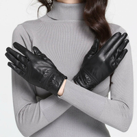 真皮手套保暖手套-黑色綿羊皮太陽花裝飾女手套73wm47【獨家進口】【米蘭精品】