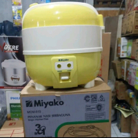 Magic Com MCM 610 Miyako Rice Cooker