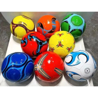 Dunia mainan - bola anak sepak / mainan bola sepak / bola futsal di kirimkan RANDOM , bola di pompa