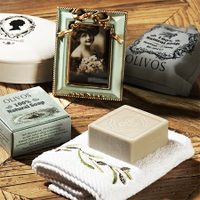【惜福品 買一送一】 土耳其原裝進口 OLIVOS橄欖油手工香皂、橄欖油皂  (凹凸不平)