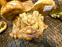 稀有富貴金絲琥珀木精品龍龜~接富貴財氣的神器，長36公分，寬28公分，高17公分，編號B20