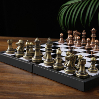 象棋 國際象棋 金屬國際象棋便攜式套裝木質折疊棋盤金屬棋子西洋棋復古歐式擺件 可開發票