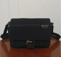 TUMI Second Harrison Parson Crossbody Bag - Tas Selempang Pria - Black
