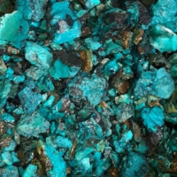 bahan batu bacan doko / palamea asli natural dominan biru , batu yang dikirim secara random, kecil ,