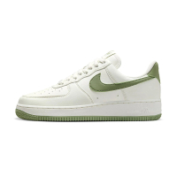 【NIKE 耐吉】Air Force 1 ”07 女鞋 白綠色 AF1 運動 休閒 低筒 休閒鞋 DV3808-106