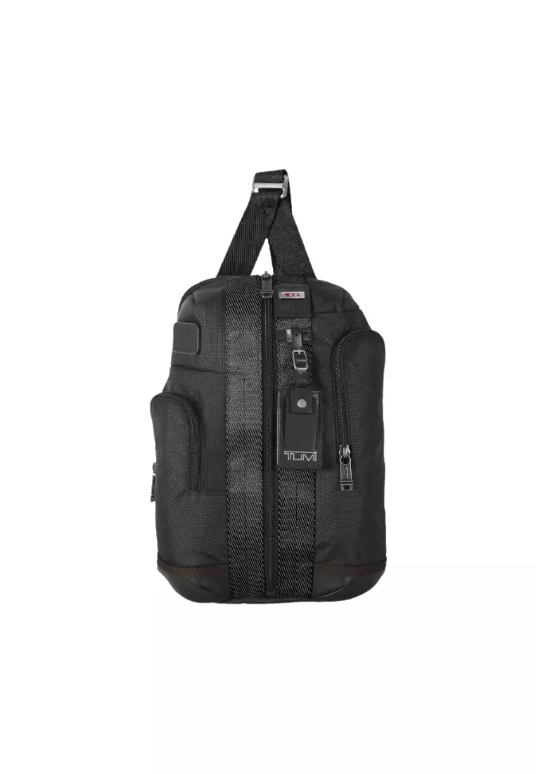 Tumi fremont hotsell higgins sling