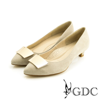 GDC-簡約時尚方形飾扣細格紋真皮尖頭低跟鞋-米灰色