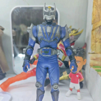 Action Figure RHS Kamen Rider Ryuki Knigh Tinggi 17 CM