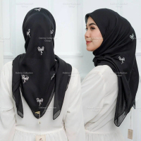 Delima Collection || Hijab Segi Empat Paris Bordir Pita Mini Pouch Logo Metal AZARA Lembut Nyaman Ke