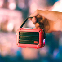 Divoom Macchiato Bluetooth Wireless Speaker Christmas Red Metal Radio Outdoor Portable Hand-held Music TWS Player Subwoofer
