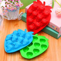 1PCS Silicone Strawberry Shape Mold For Chocolate Soap Sugar Ice Frozen Cube Tray Jelly Pudding Craft Bar Drink Mould