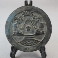 Fine antique bronze mirror of Han Dynasty Pisces