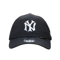 New Era Men Sportswear 9Forty Unstructured Outdoor Gore-Tex New York Yankees Cap Topi Pria [14700472
