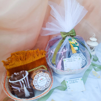 Parcel lebaran idul fitri Hampers ramadhan hampers premium eid parcel sajadah set cangkir teh kopi t