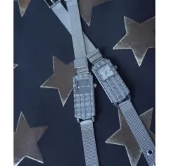 eee space eee.space 韓国　時計　星　キーホルダー eee space eee.space 韓国 時計 星 キーホルダー