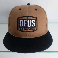 Deus Topi Snap Back Bordir EX Machina Warna Coklat Hitam Gaya Modern Snapback