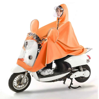 เสื้อกันฝนจักรยานไฟฟ้ารถจักรยานยนต์แบตเตอรี่รถเสื้อกันฝนผู้ใหญ่ชายและหญิงคู่ยาวฝน P Oncho ขายส่ง