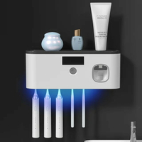 【日本代購】電動牙刷紫外線消毒乾燥架壁掛式牙膏擠壓器浴室收納配件套裝