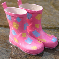 兒童雨鞋防滑鞋底天然環保橡膠無異味