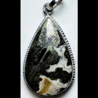 Liontin Batu Akik Natural Motif Gambar Logam Biji Besi Perak Antik 1