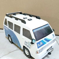 mobil angkot jak lingko warna warni dengan tali suara dan lampu
