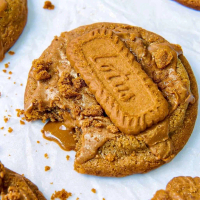 [จัดส่งฟรี] Biscoff Mochi Cookie Butter Cookies Filled with Mochi with Biscoff from the Rolling Pinn