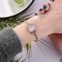 Wanita perniagaan fesyen baru menonton mewah penuh berlian kristal dail jam tangan aloi individu kuarza keluli tali fesyen Reloj Dama