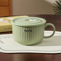 全城熱賣 - 忌廉風陶瓷泡麪碗家用帶蓋保鮮飯碗可微波爐學生手柄碗上班便當盒（抹茶綠）5.2英寸泡麪碗+保鮮蓋 （麵餅需要掰開）