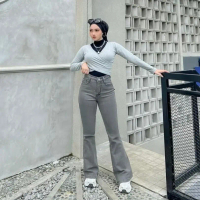 Celana jeans wanita cutbray stret celana wanita jeans kekinian Santai Low Waist Polos Slim-fitting L