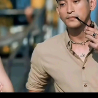 Kalung Dato Pertaruhan Titanium Anti Karat Terlaris Elegan chrome heart