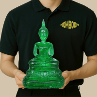 พระแก้วมรกต 25 พุทธศตวรรษ พิมพ์เก่า ขนาด หน้าตัก 5 นิ้ว (กว้าง 5 นิ้ว สูง 11 นิ้ว ) วัสดุเรซิ่น