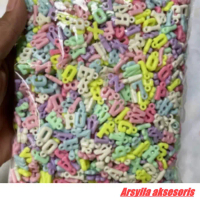 1 Pon Manik mote huruf gantung bahan gelang mix warna