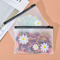 500Pcs/Lot Korean Zipper Bag Small Daisy Pattern Bag Packaging Translucent Frosted Make Up Storage Bag Hairring Pen Bag
