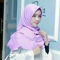 Hijab segiempat katun satin velvet pleated handmade premium abu abu