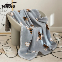 YIRUIO Cute Bee Pattern White Spot Edge Throw Blanket Delicate Elegnat Downy Hairy Soft Chic Microfiber Knitted Sofa Bed Blanket