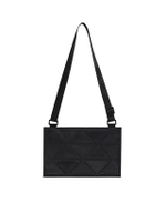 กระเป๋าสะพายข้างผู้ชาย DAPPER-RE Upcycled Leather Crossbody Bag สีดำ