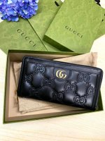 現貨在台～Gucci 專櫃款-壓紋LOGO 拉鍊長夾