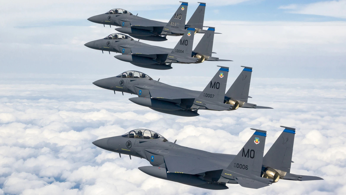 Boeing získal obří zakázku na dodávky pro sedm zemí