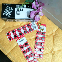 Baterai maxell LR 44 untuk calculator per lembar