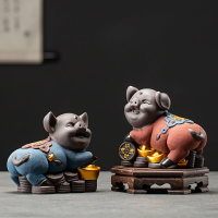 創意紫砂小福豬擺件家居客廳招財裝飾品書房桌面生肖豬陶瓷工藝品