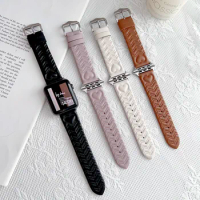 Suitable for Apple Watch S9/S8 and iWatch 7/6/5/se/4/3/2/1 leather strap
