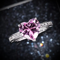 Cincin Wanita Kristal Fia Luxury Cewe CCFIA